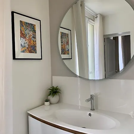 Bed & Breakfast Le Ciel De - Montparnasse & Jardin Du Luxembourg