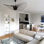 Le Ciel De - Montparnasse & Jardin Du Luxembourg Bed & Breakfast 4*