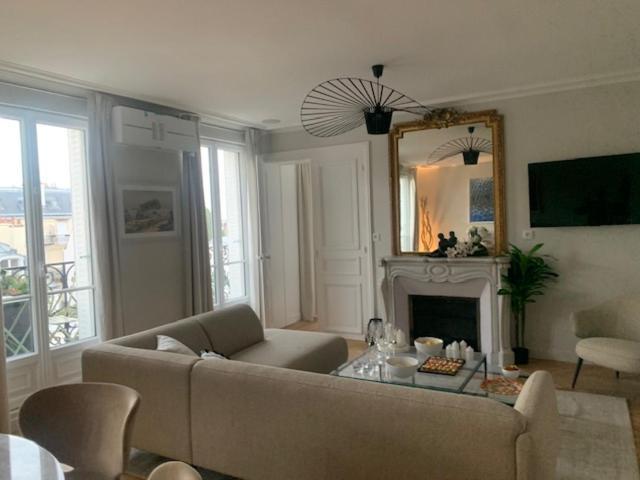 Bed & Breakfast Le Ciel De - Montparnasse & Jardin Du Luxembourg 4*